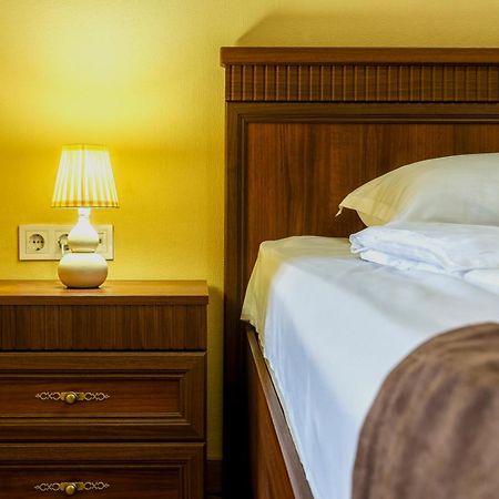 Hotel Middleton Тбілісі Екстер'єр фото