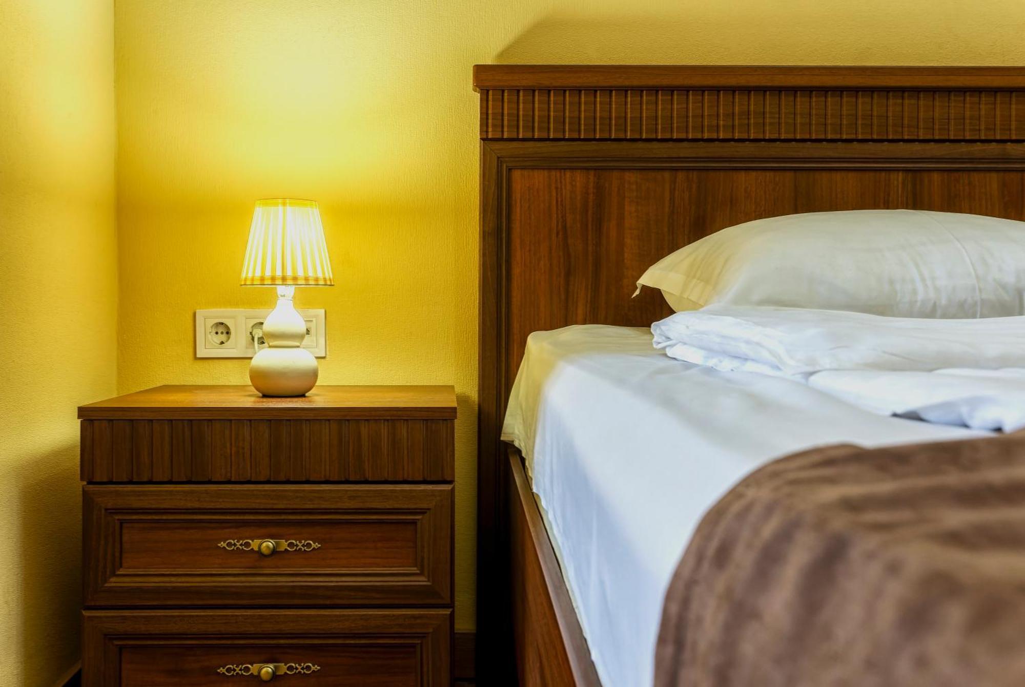 Hotel Middleton Тбілісі Екстер'єр фото