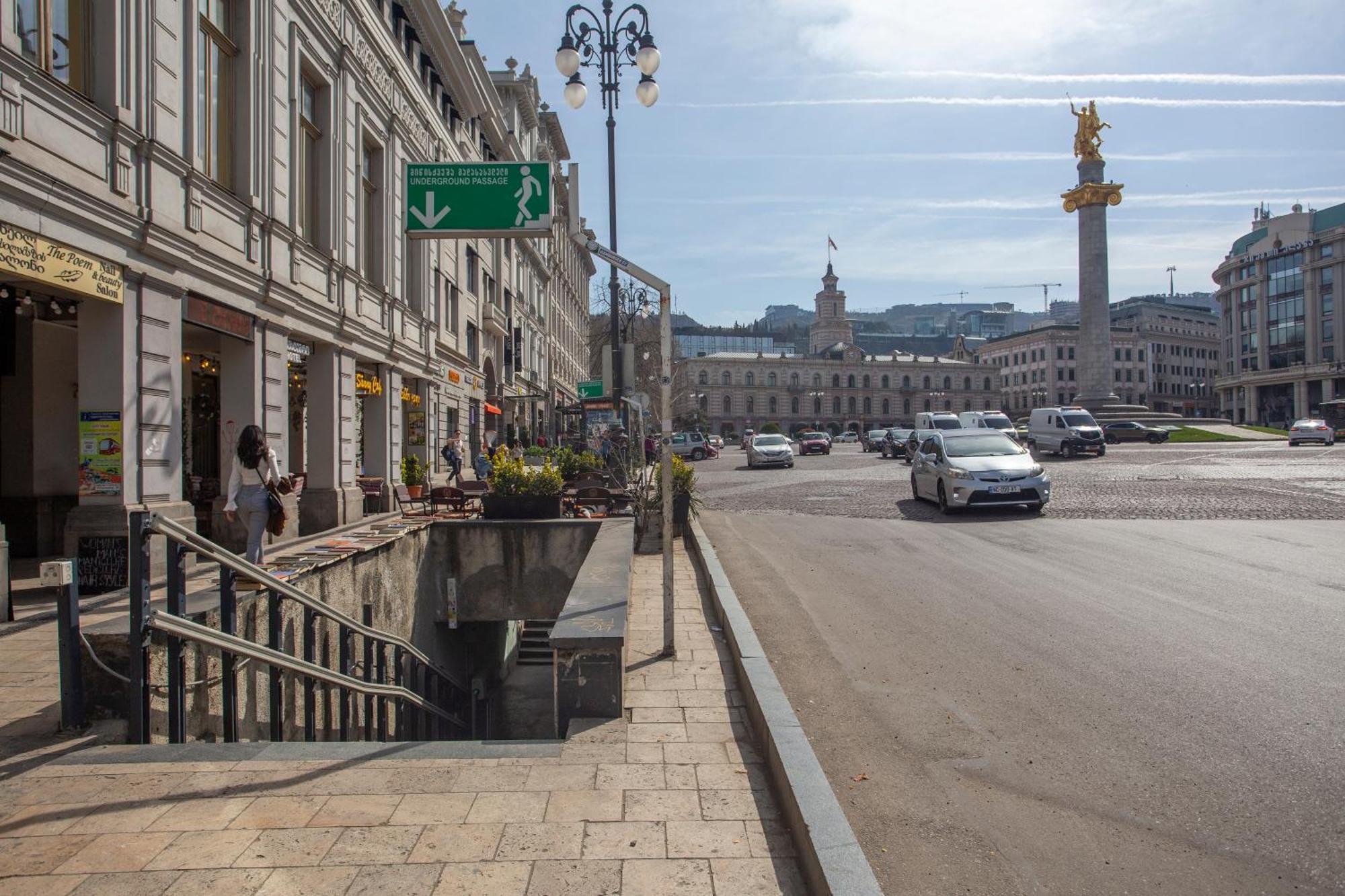 Hotel Middleton Тбілісі Екстер'єр фото