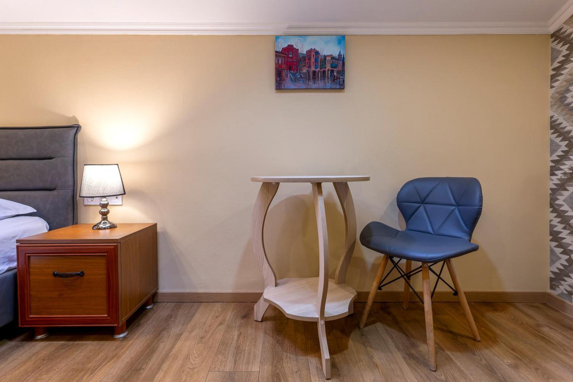 Hotel Middleton Тбілісі Екстер'єр фото